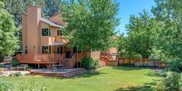 3895 Norwood Ct