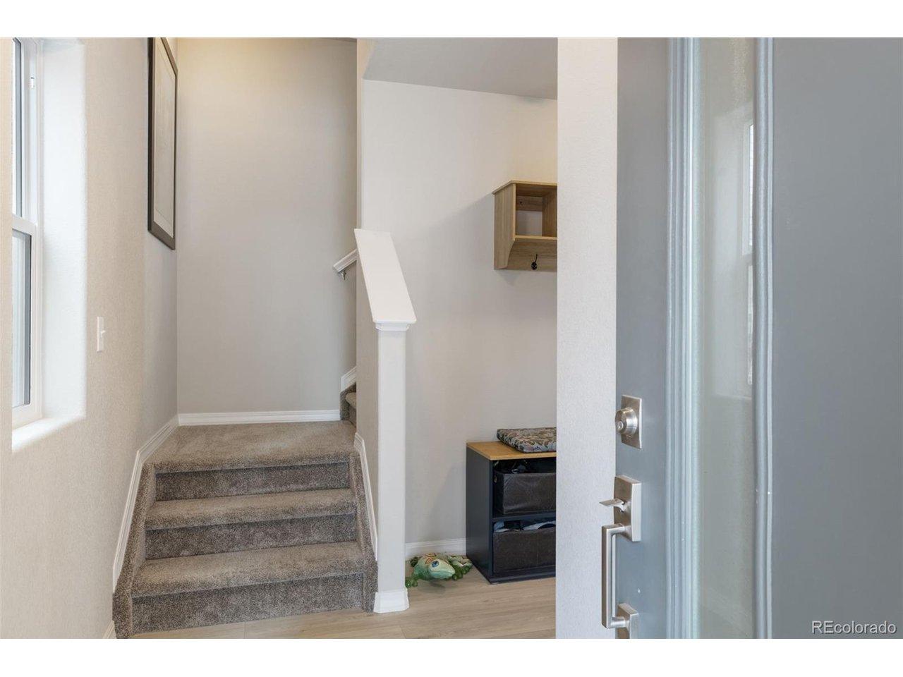 Image 3: Entry way into home. Image 3: Entry way into home.