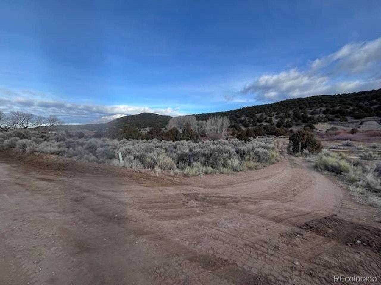Image 4: Driveway Image 4: Driveway