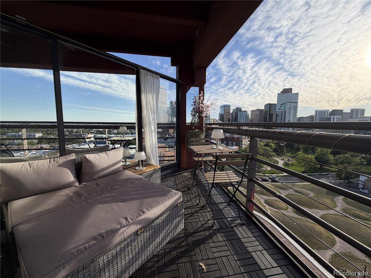 Image 4: Gorgeous mountain & city views Image 4: Gorgeous mountain & city views