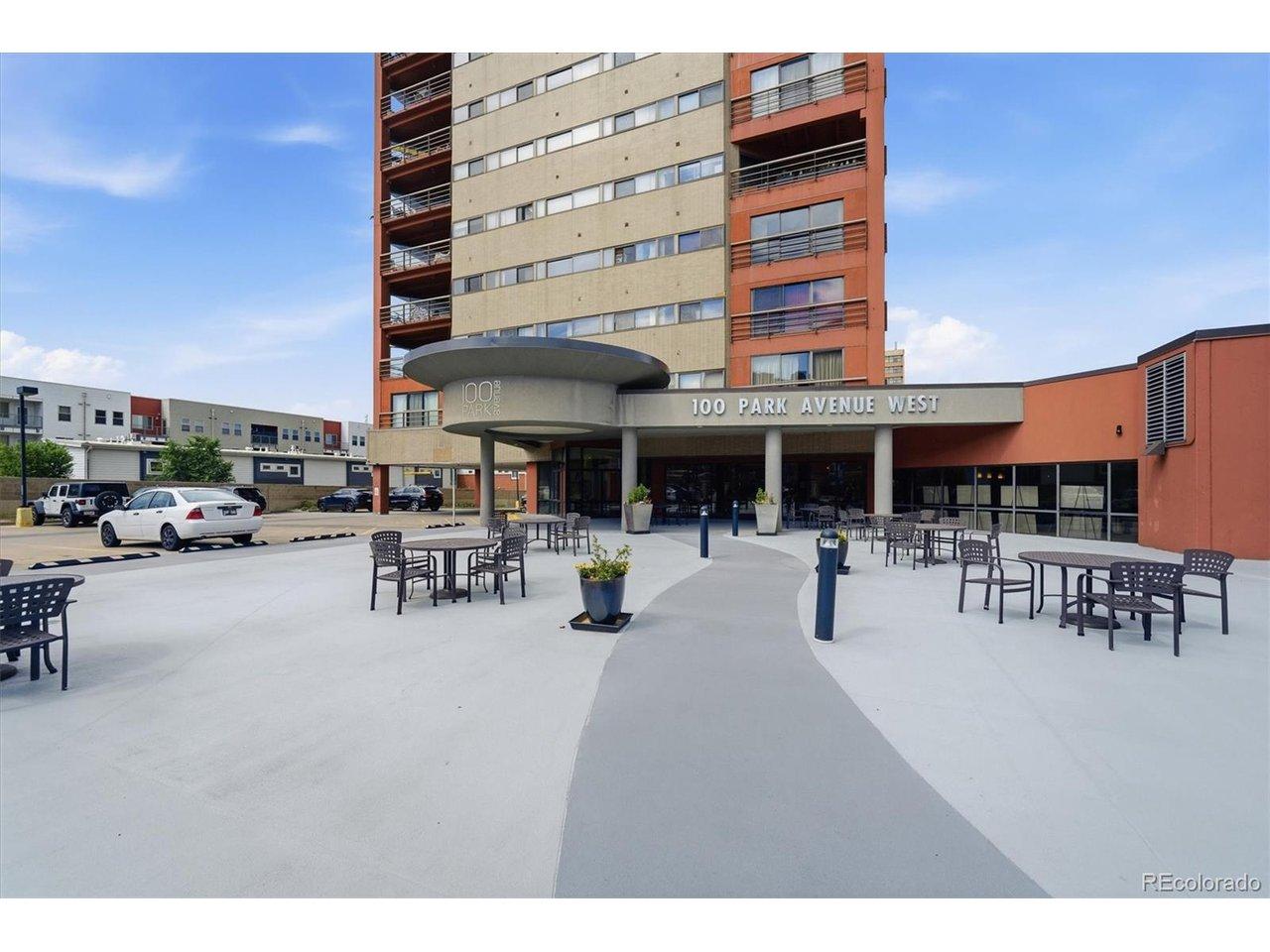 Image 3: Front Entrance Image 3: Front Entrance