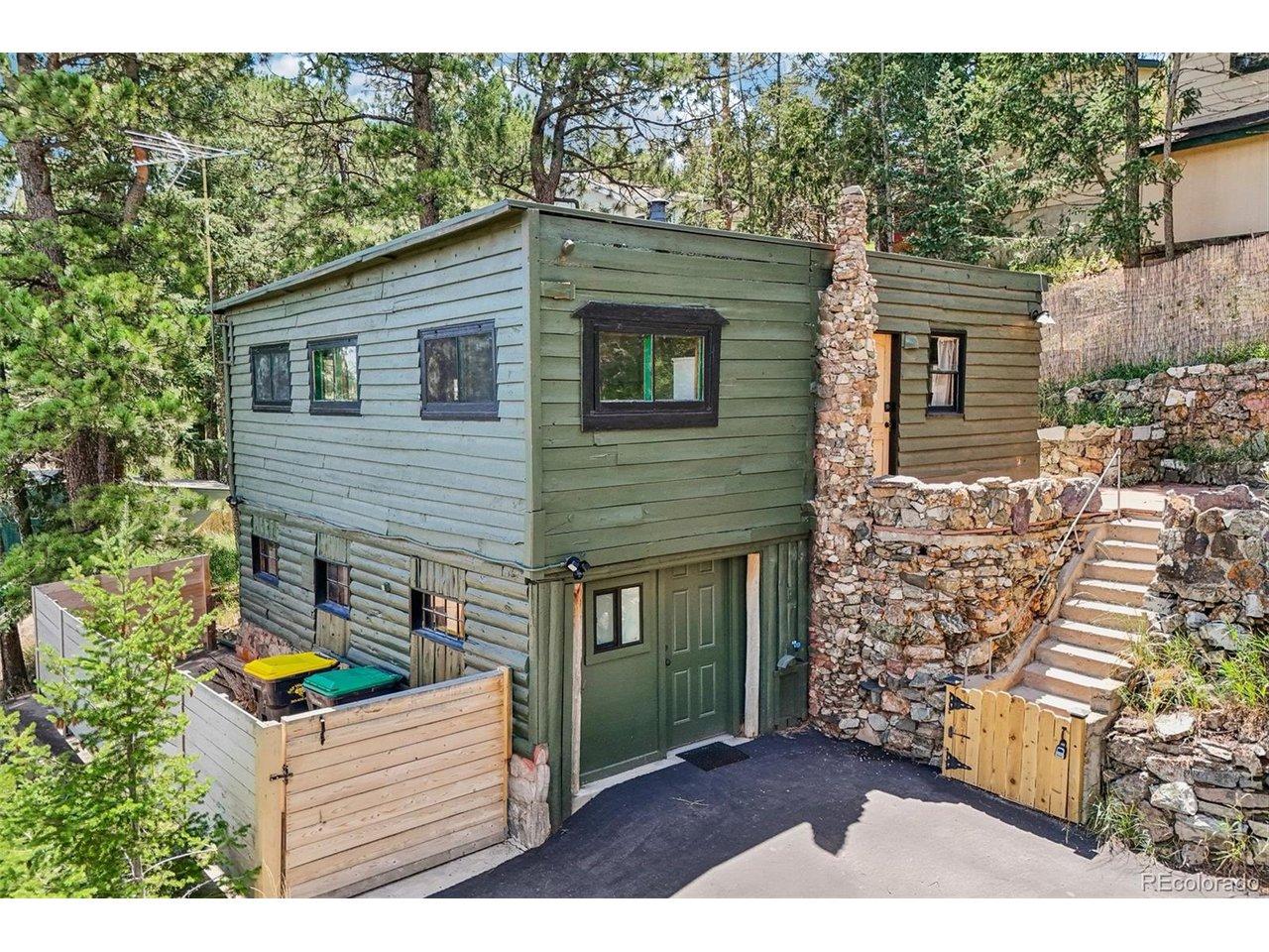 Image 2: Aerial photo from the road. Note the concrete patio storage area. Image 2: Aerial photo from the road. Note the concrete patio storage area.