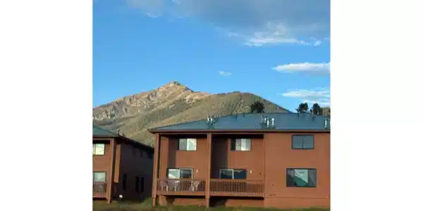 Image 3: View of deck and Peak 1 Image 3: View of deck and Peak 1