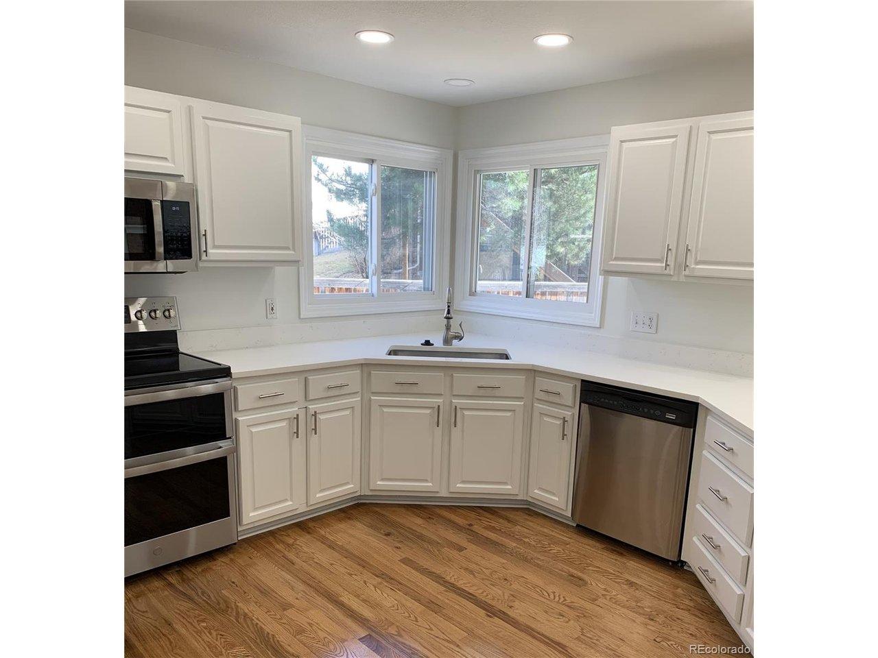 Image 3: Kitchen Image 3: Kitchen
