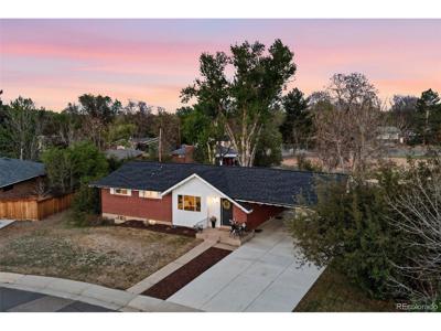 3148 E Maplewood Ave