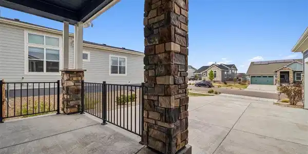 Image 4: Spacious covered front porch Image 4: Spacious covered front porch