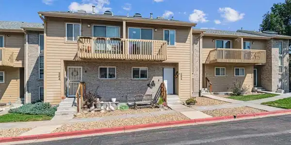 282 S Oman Rd