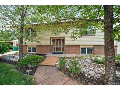 967 Mountain View Dr