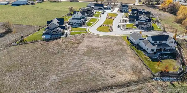 1531 Spring Creek Xing