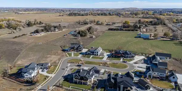 Image 4: New Large Luxury Custom Homesites Image 4: New Large Luxury Custom Homesites