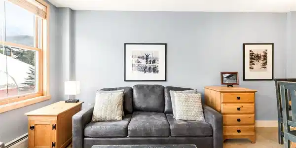 Image 4 Image 4