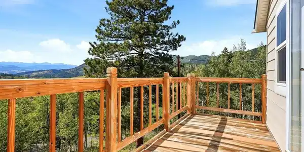 Image 4: Front Porch View Image 4: Front Porch View