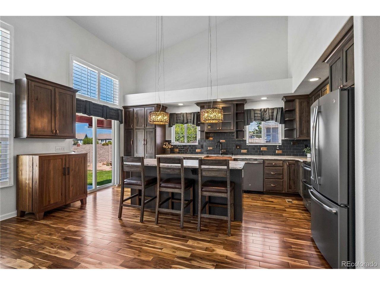 Image 2: Gourmet Kitchen with Slider to rear yard Image 2: Gourmet Kitchen with Slider to rear yard