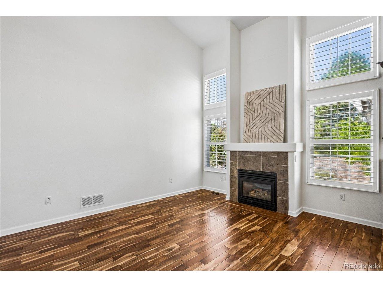 Image 4: Great Room Image 4: Great Room