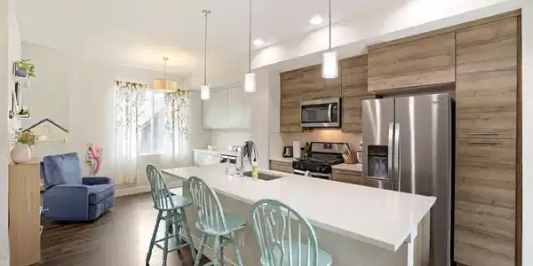 Image 3: 07 Kitchen.jpg