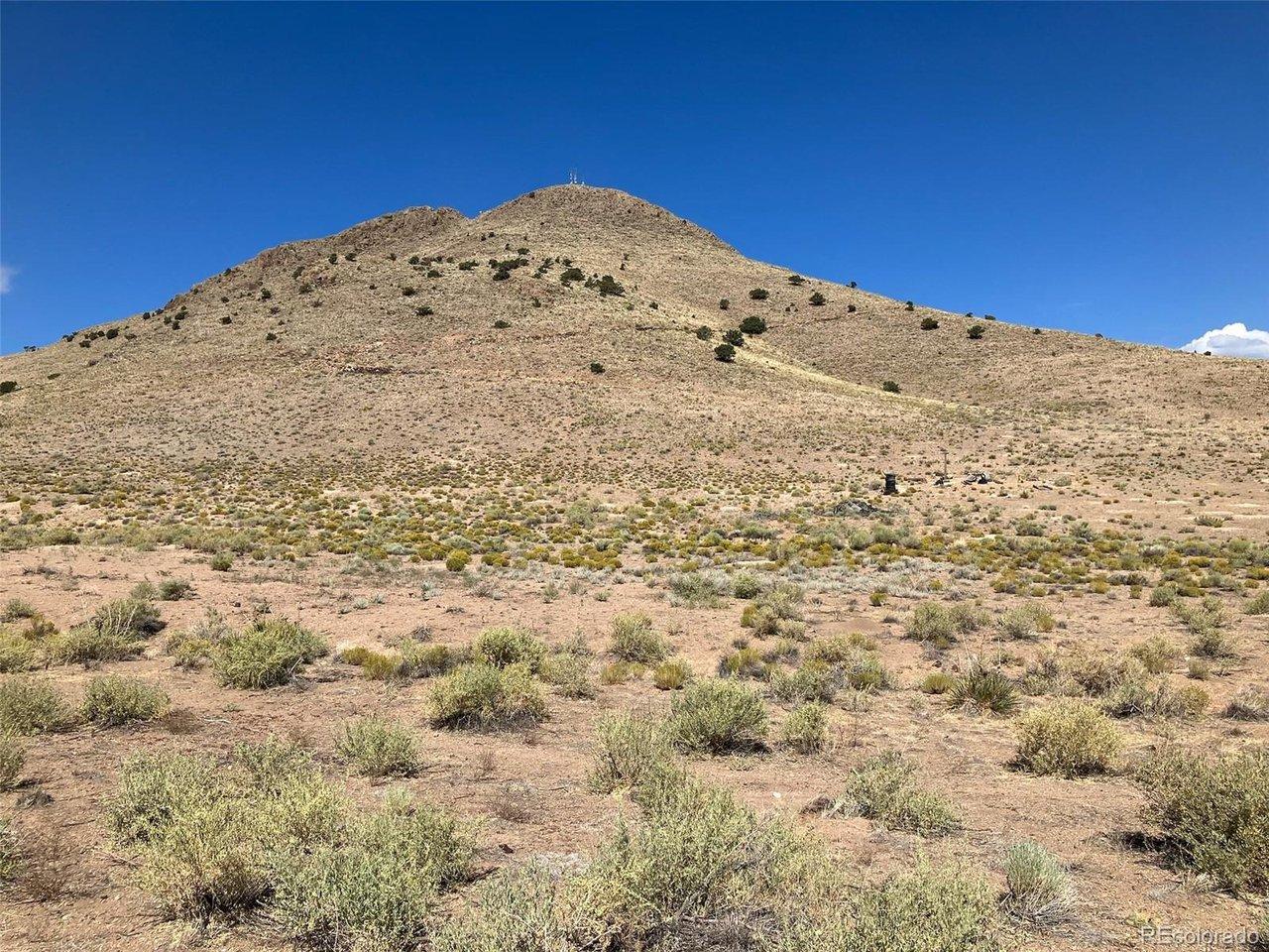 Image 1: Flat level building sites at the foot of Lookout Mountain Image 1: Flat level building sites at the foot of Lookout Mountain