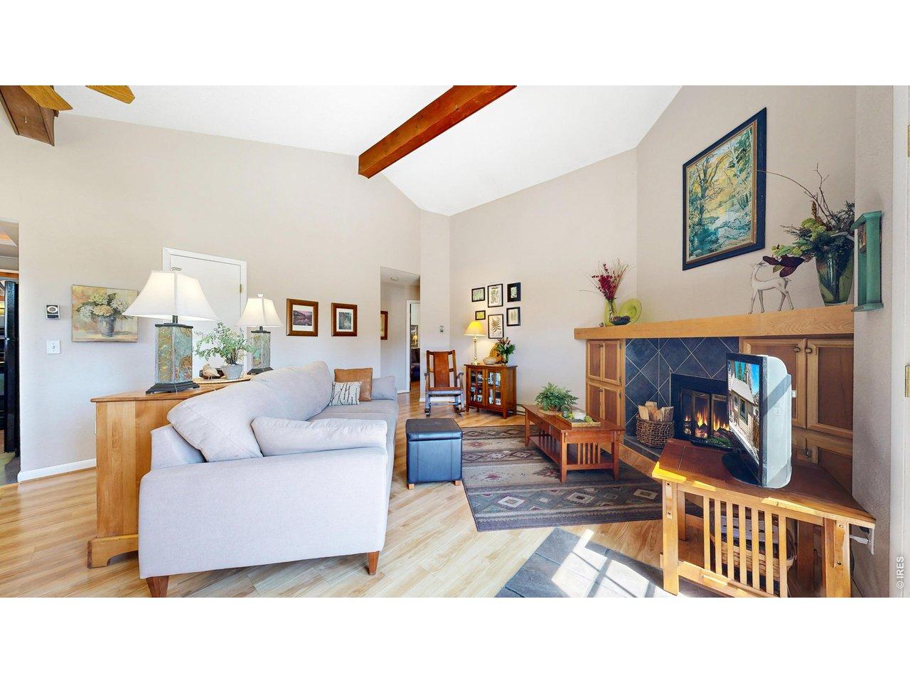 Image 2: Vaulted ceilings. Image 2: Vaulted ceilings.