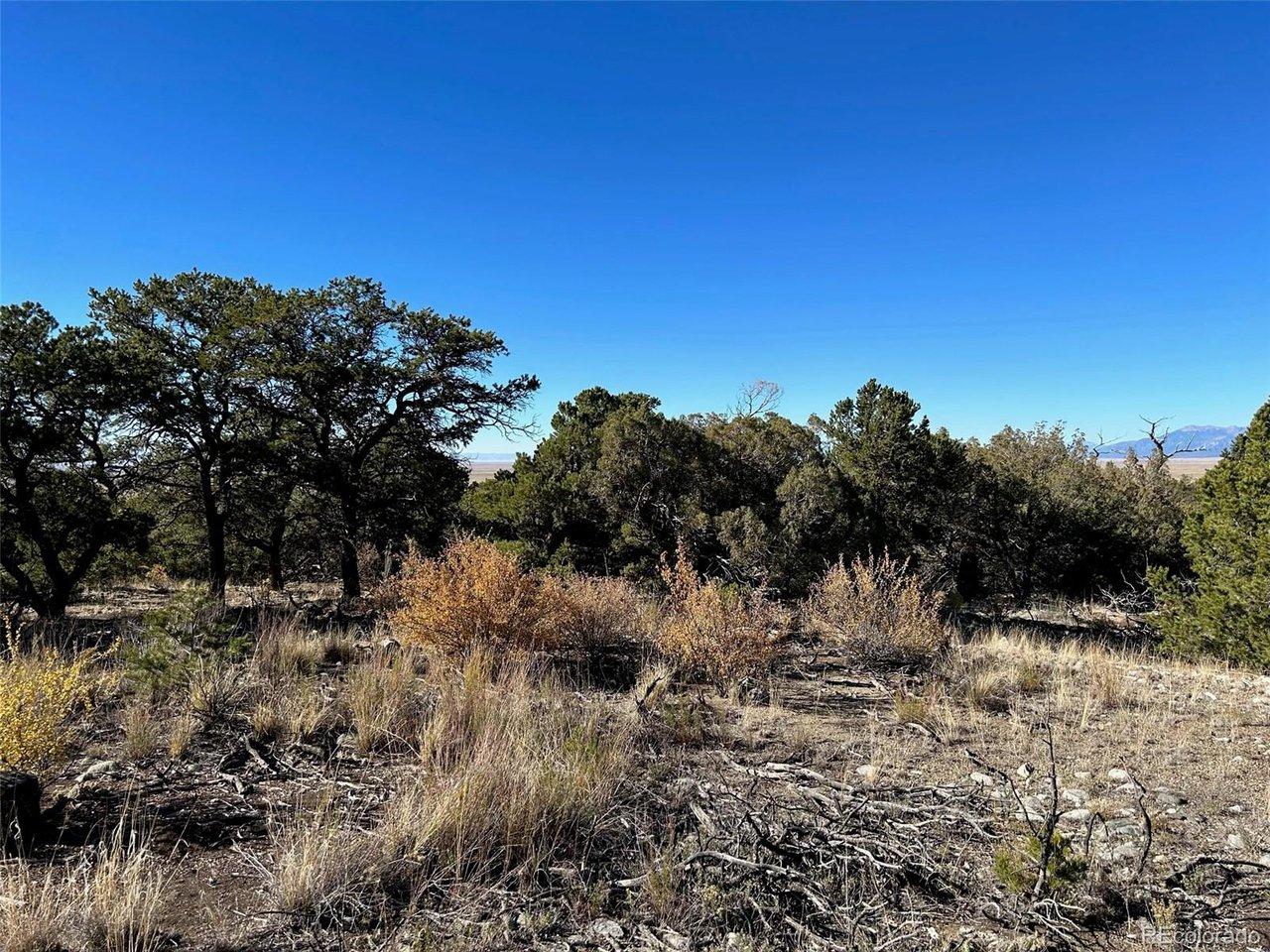 Image 4: An open area perfect for building as it overlooks the Sand Dunes National Monument in the upper left corner. Image 4: An open area perfect for building as it overlooks the Sand Dunes National Monument in the upper left corner.