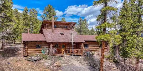 33615 Wapiti Cir