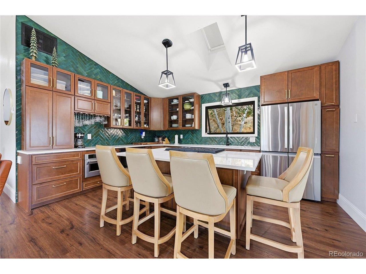 Image 1: Designer finishes, lighting and new skylights Image 1: Designer finishes, lighting and new skylights