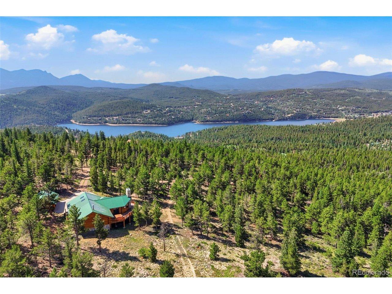 Image 4: A retreat you'll never want to leave