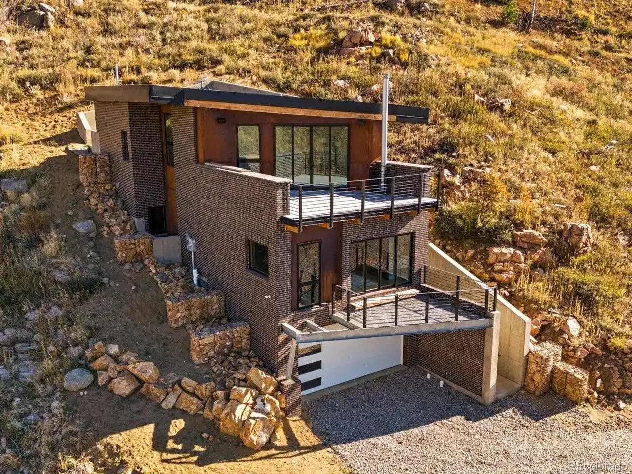 Image 1: Colorado modern at its very finest