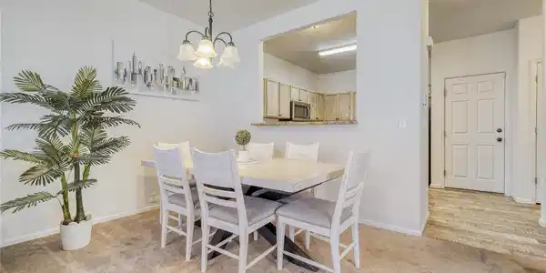 Image 3: Dining Room Image 3: Dining Room