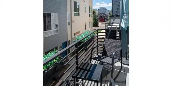 Image 4: Deck, seating adj. to Living Rm Image 4: Deck, seating adj. to Living Rm