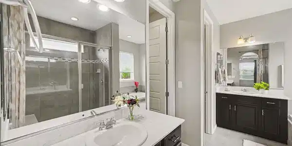Image 4: 5 pc primary bath with dual vanities & huge walk in closet Image 4: 5 pc primary bath with dual vanities & huge walk in closet