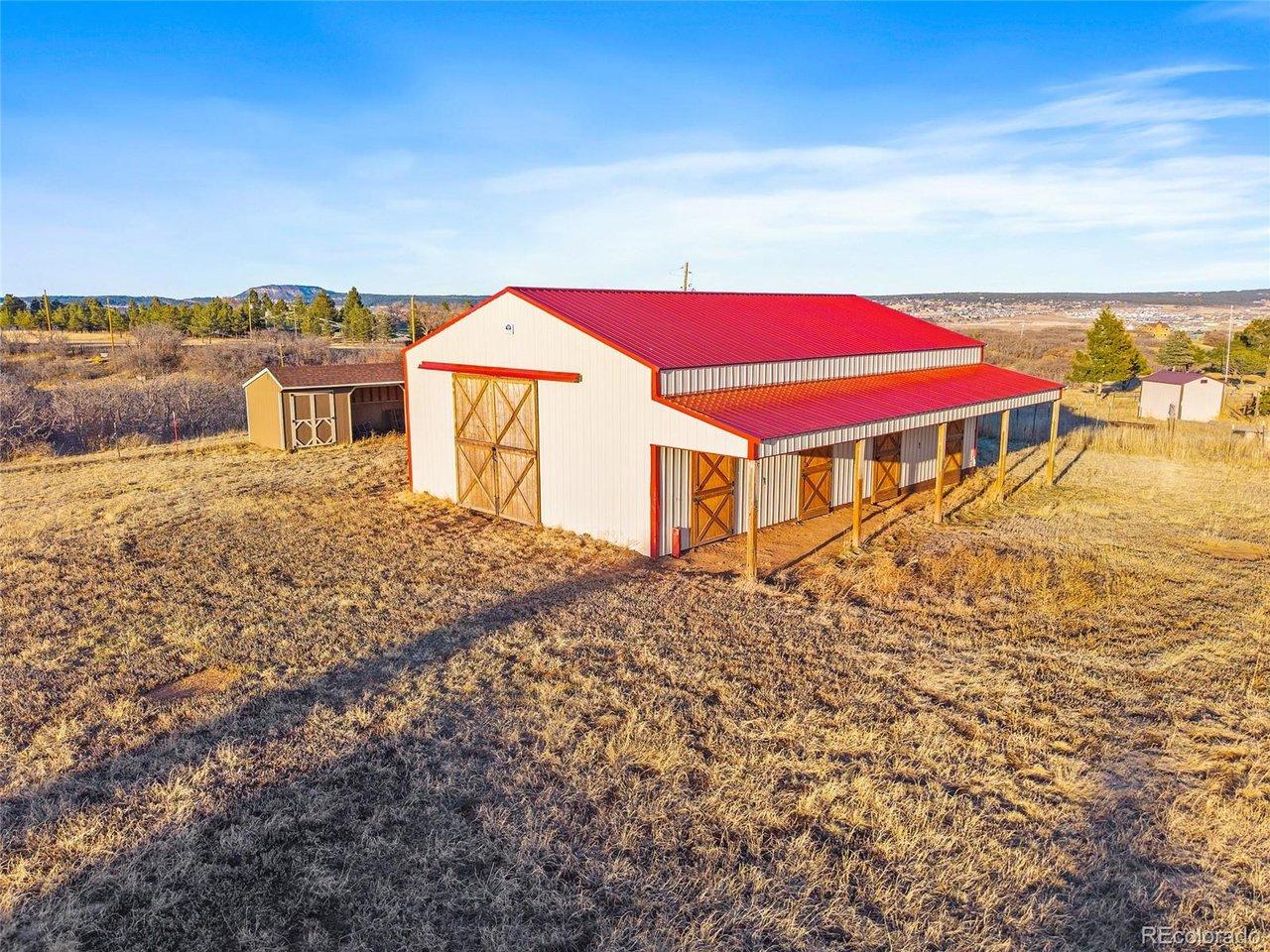 Image 3: Ride from Your Barn to Mount Herman! Image 3: Ride from Your Barn to Mount Herman!