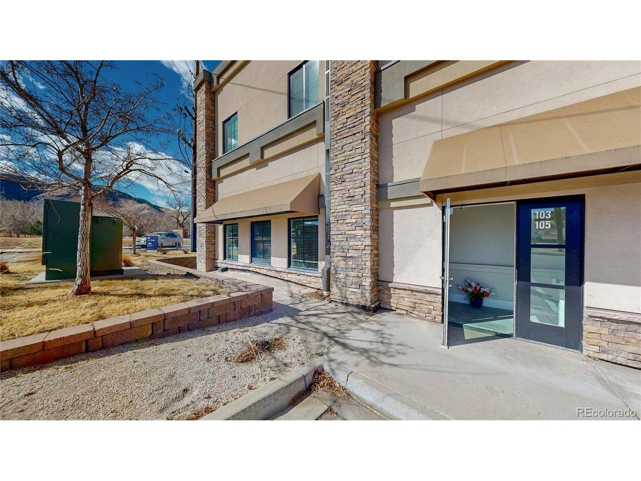 Image 2: Entrance West End of Complex Image 2: Entrance West End of Complex