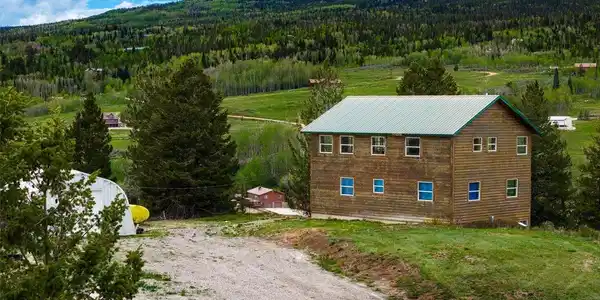 Image 3: Property Image 3: Property
