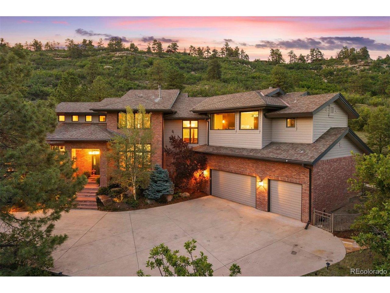 Image 2: Front of house, 2-story, 3 car garage Image 2: Front of house, 2-story, 3 car garage
