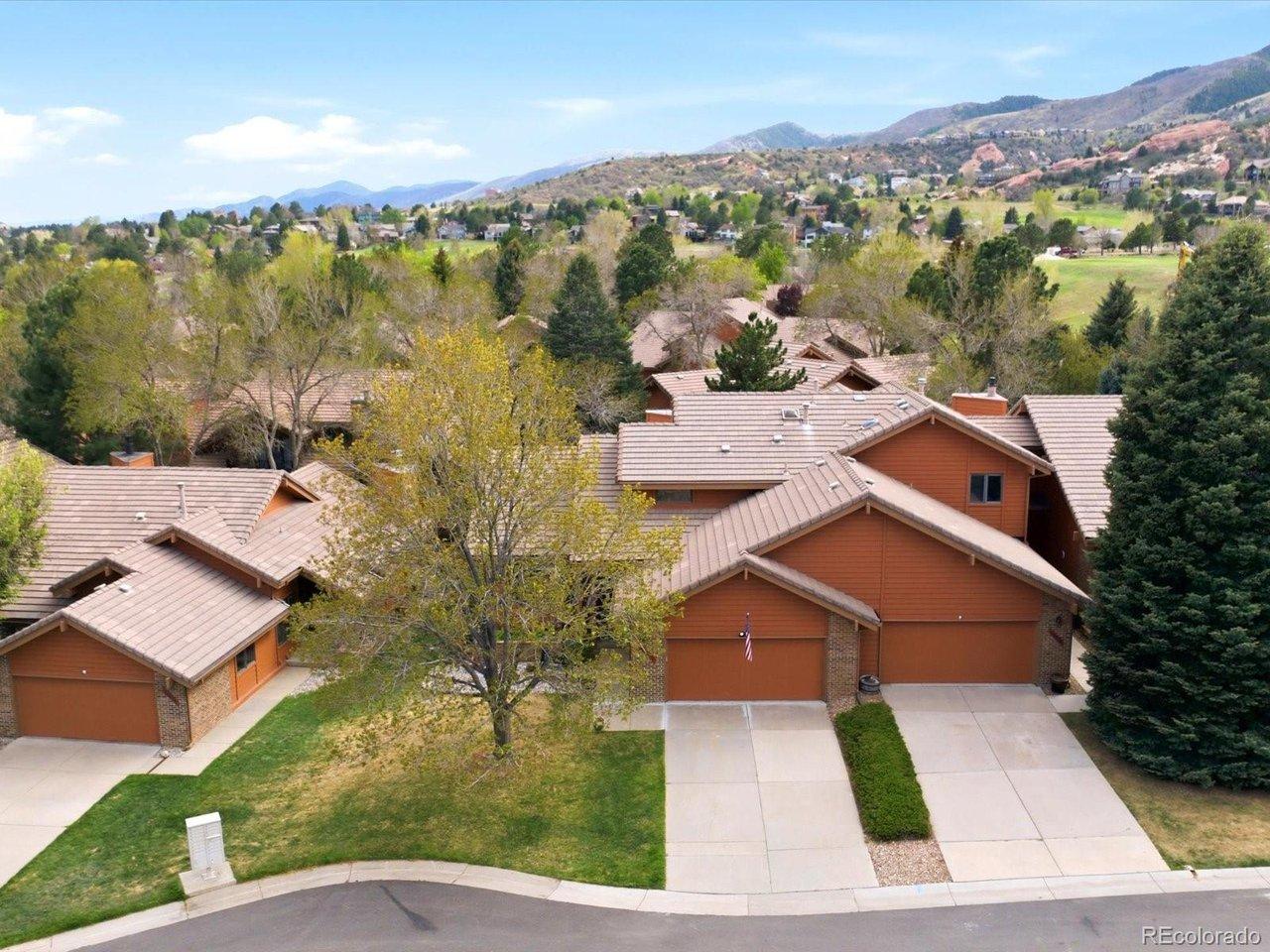 Image 2: Live in the foothills Image 2: Live in the foothills