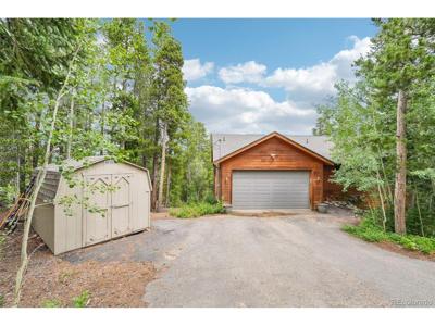1034 Karlann Dr