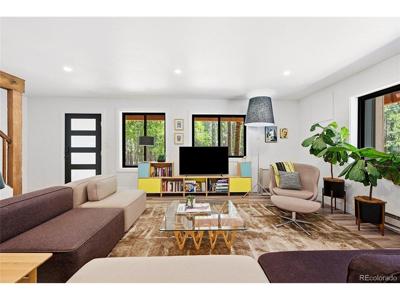31556 Griffin Dr