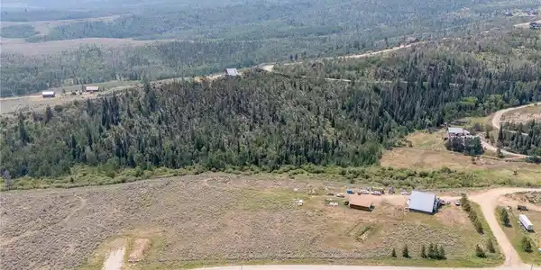 Image 4: Aerial Image 4: Aerial