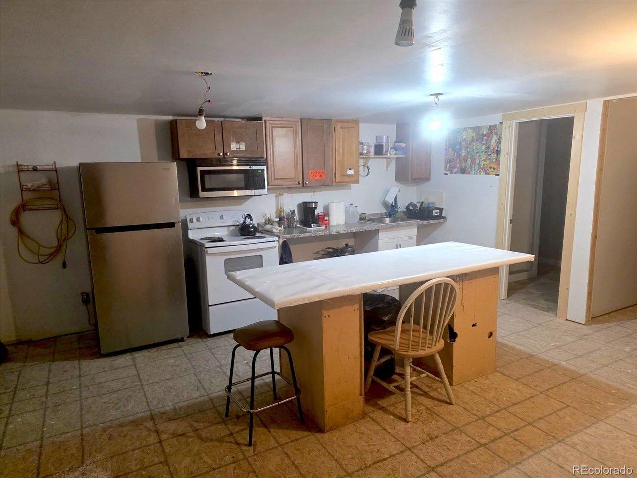 Image 4: Kitchen/Dinning Image 4: Kitchen/Dinning