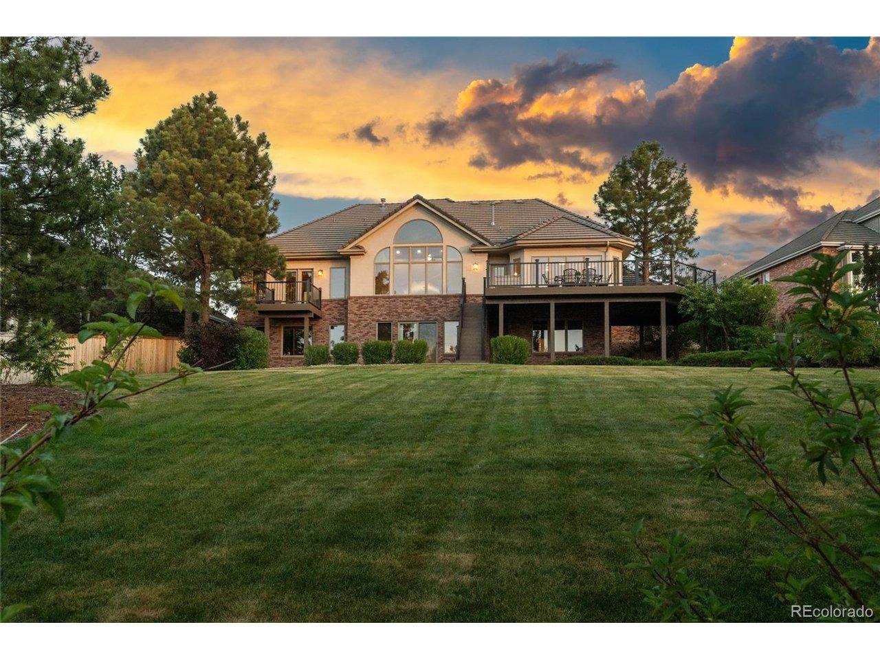 Image 3: Huge back-yard with mature trees. Image 3: Huge back-yard with mature trees.