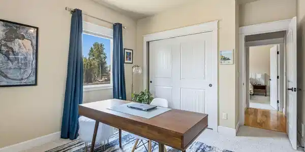 Image 4: Front Bedroom, used as office Image 4: Front Bedroom, used as office