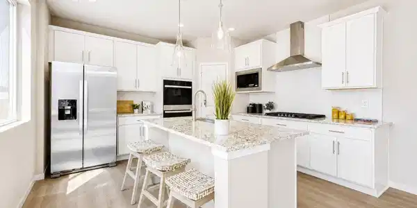 Image 3: Kitchen with Double wall Ovens Image 3: Kitchen with Double wall Ovens