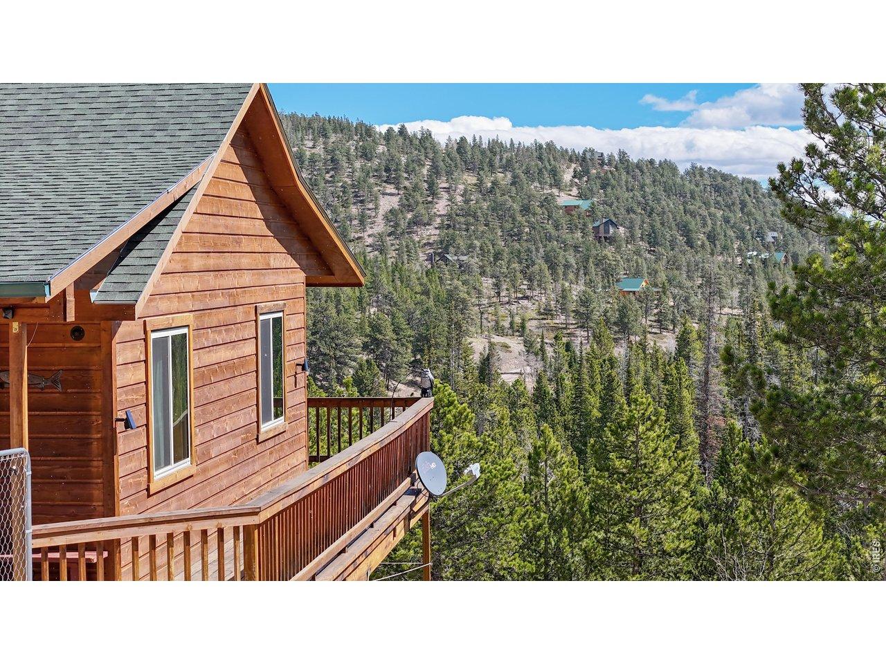Image 3: Wrap around porch to take in the views Image 3: Wrap around porch to take in the views