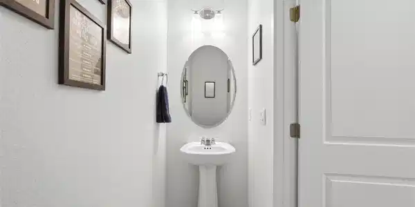 Image 4 Image 4