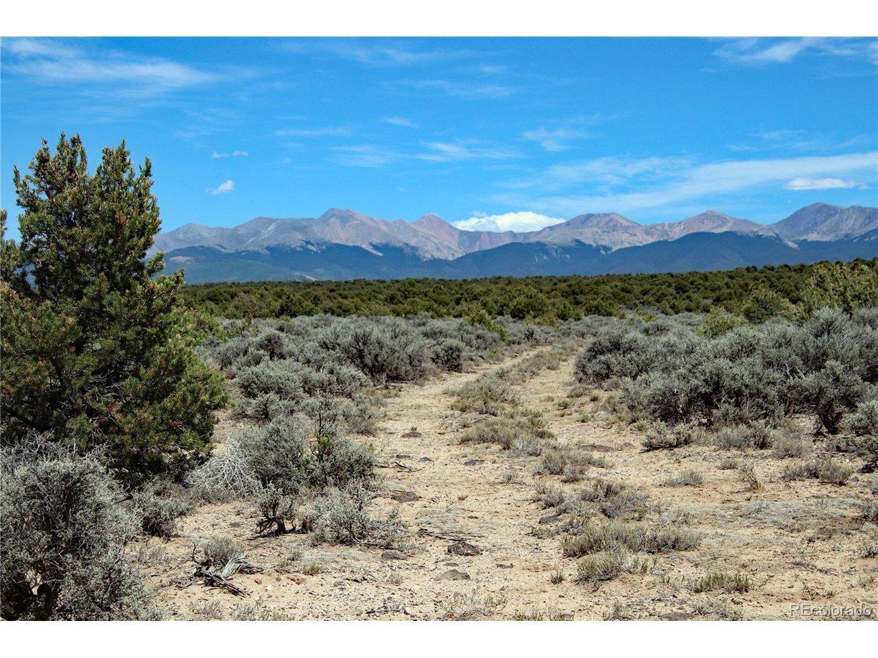 Image 3: Old farmers road on the southern edge of the property