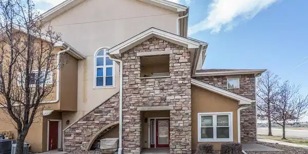 305 Lucca Dr