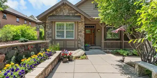2814 Oak Vista Ln