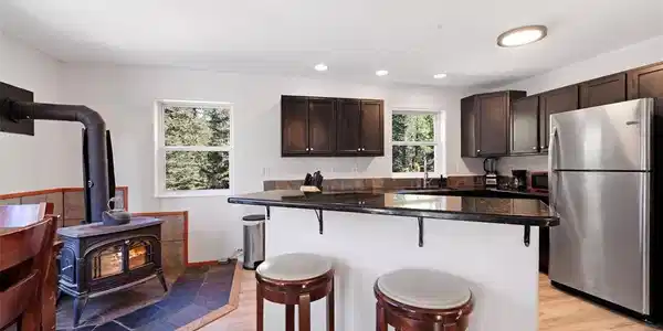 Image 4 Image 4