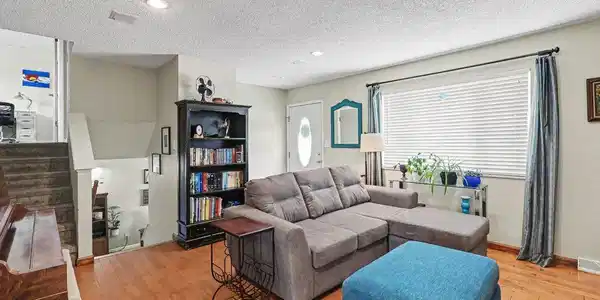 Image 4 Image 4