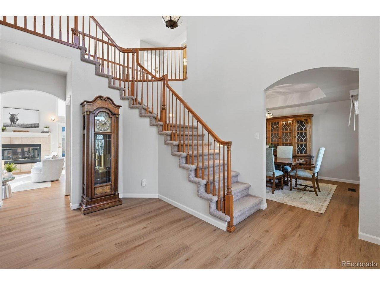 Image 4: Beautiful Foyer. New Paint. New Wide Plank Image 4: Beautiful Foyer. New Paint. New Wide Plank