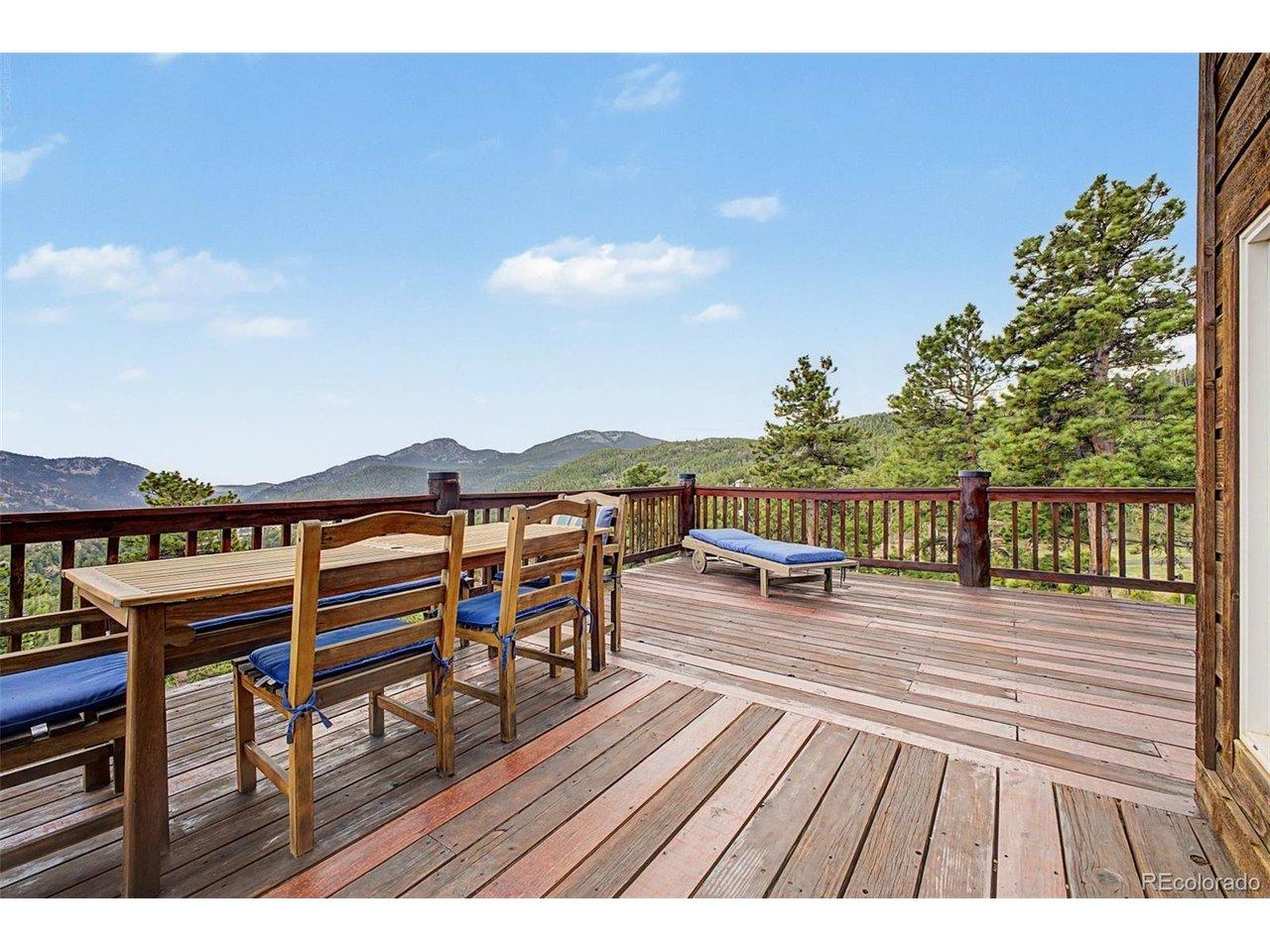 Image 3: Furnished deck facing the ridgelines
